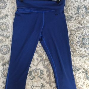 Nike leggings